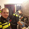 Dwóch holenderskich policjantów ugotowało obiad dla dzieci, których mama doświadczyła ciężkiej hipoglikemii