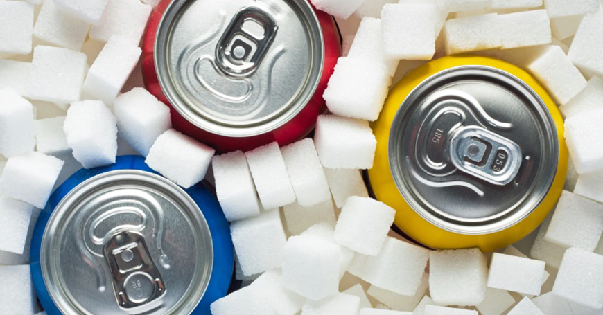 Słodzone napoje droższe od 1 stycznia. Więcej zapłacimy także za napoje typu light i zero sugar